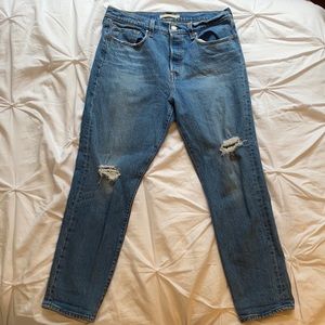 Levi Women’s Wedgie Fit Ankle Jeans